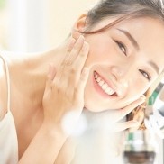 究極のアンチエイジング＆全ての肌トラブルを解消する肌再生治療登場！